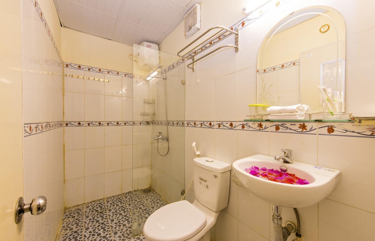 Bougain Villeas Homestay Hoi An Eksteriør billede