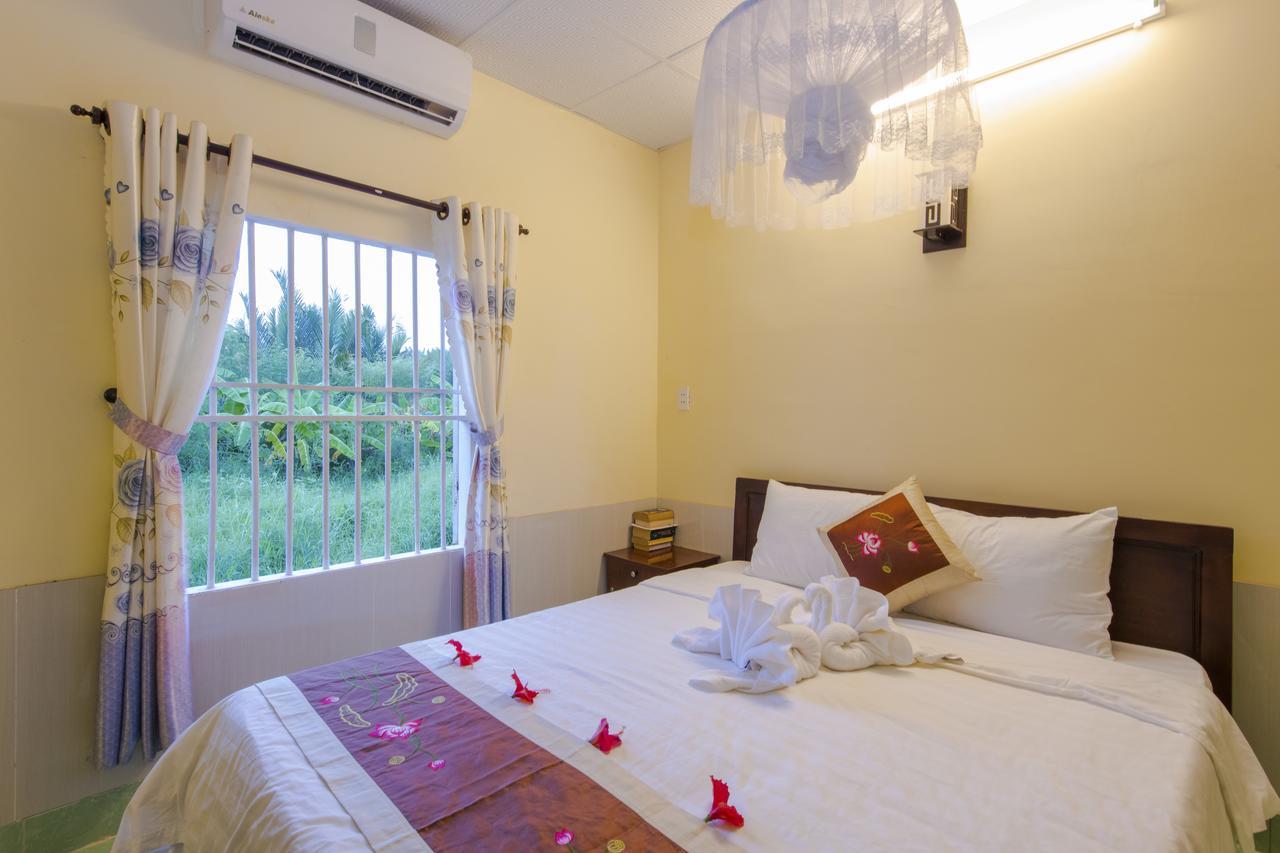 Bougain Villeas Homestay Hoi An Eksteriør billede