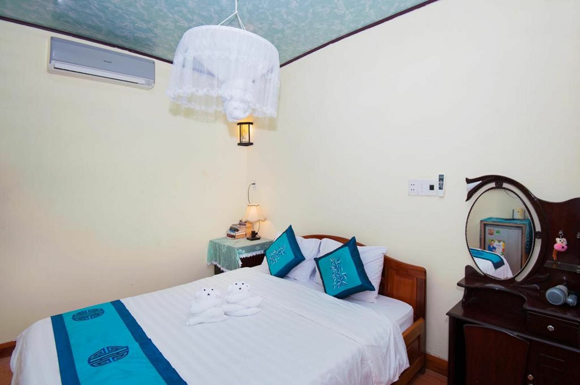 Bougain Villeas Homestay Hoi An Eksteriør billede